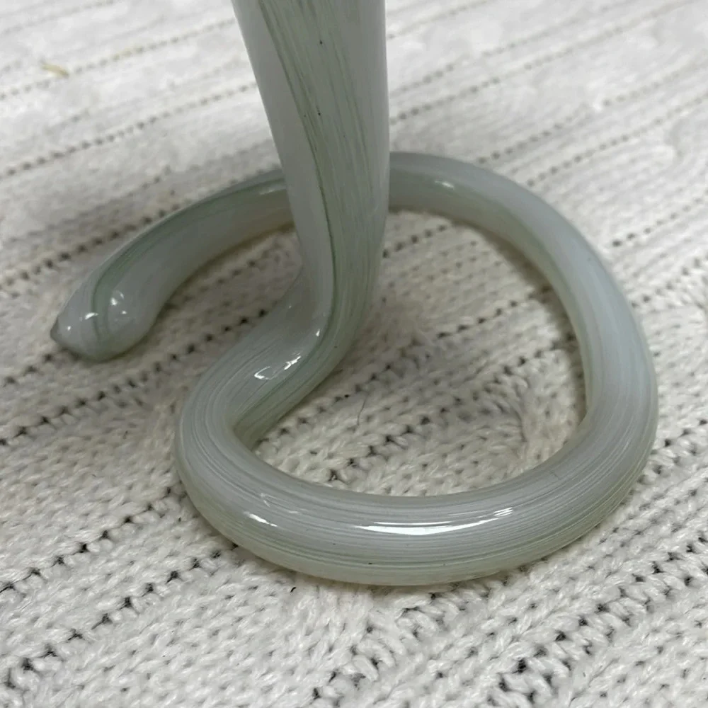 unbranded “murano” style